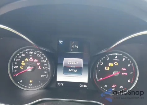 2017 Mercedes-Benz C 300 из США, поврежденный, VIN 55SWF4JB6HU222330